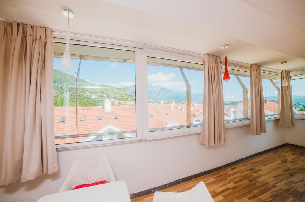Apartment Dv Magnolia Tivat Cameră foto